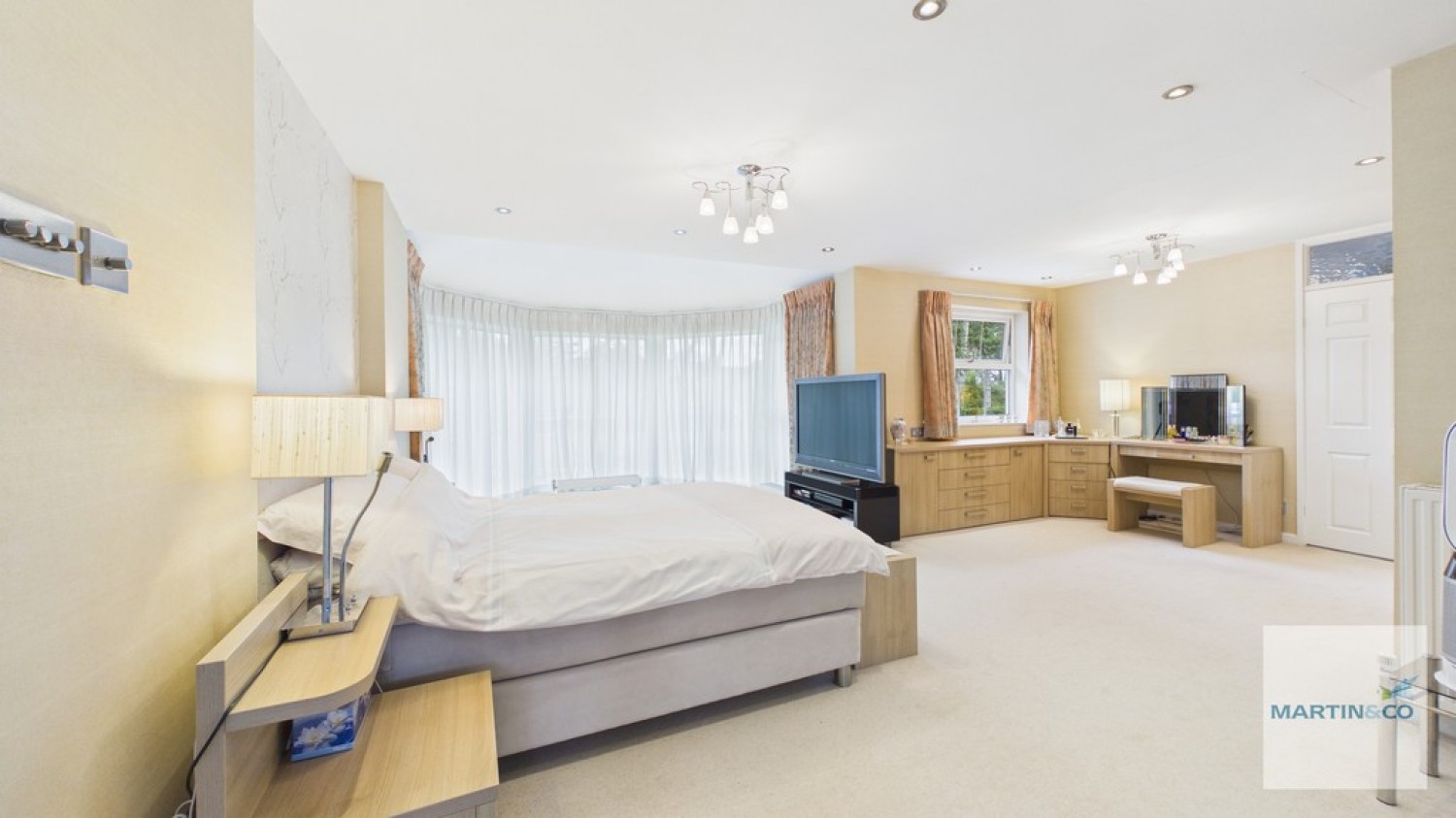 4 bedroom House for Sale Sir Alfreds Way, Walmley