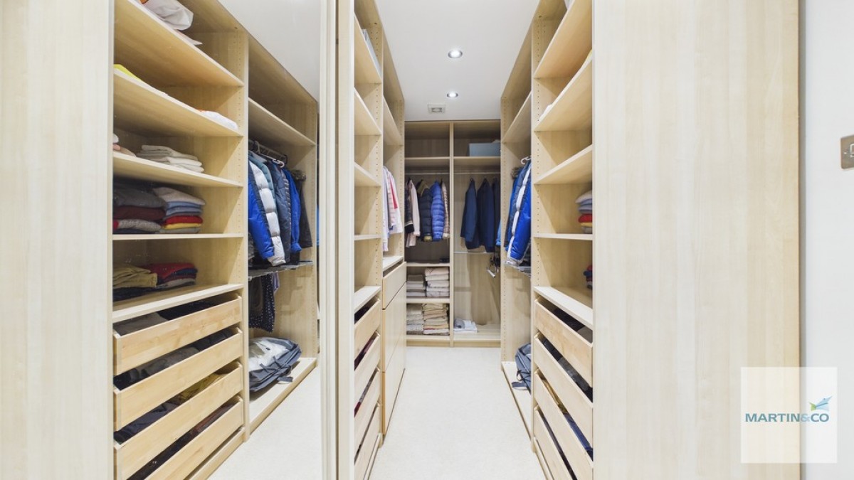 Sir Alfreds Way, Walmley