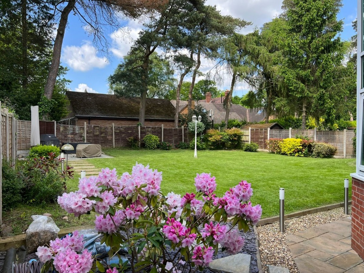 Sir Alfreds Way, Walmley