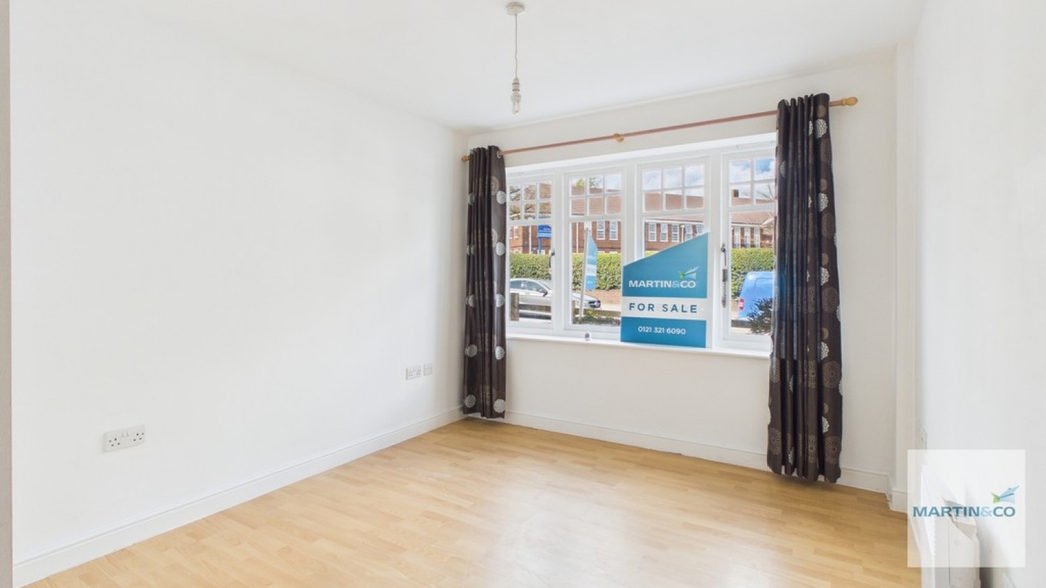 2 bedroom Flat for Sale Sutton Coldfield, Birmingham