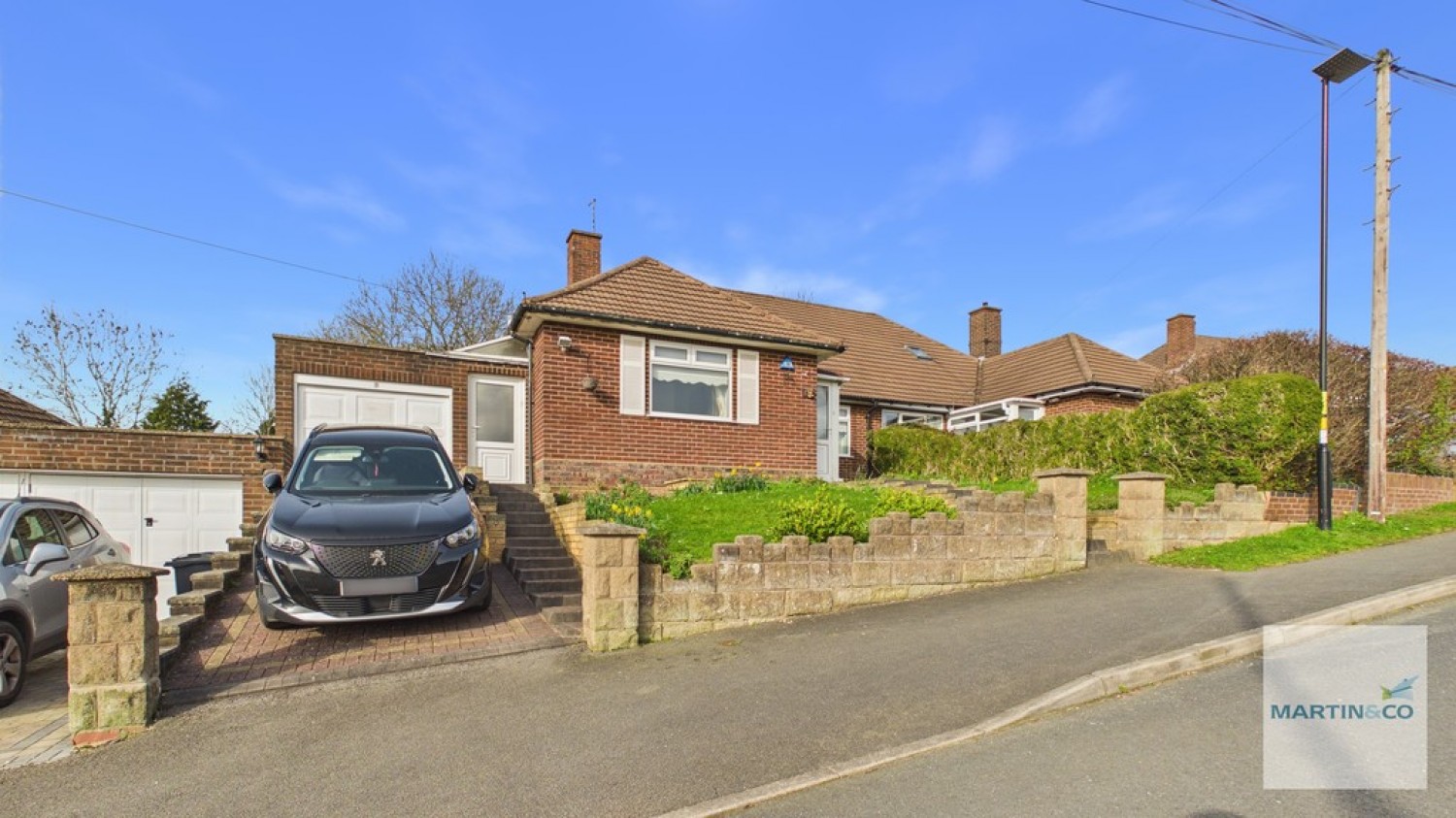 3 bedroom Bungalow for Sale Walmley, Sutton Coldfield, Birmingham