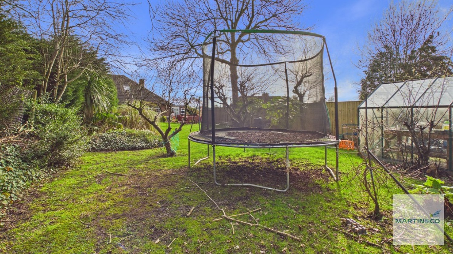 3 bedroom Bungalow for Sale Walmley, Sutton Coldfield, Birmingham