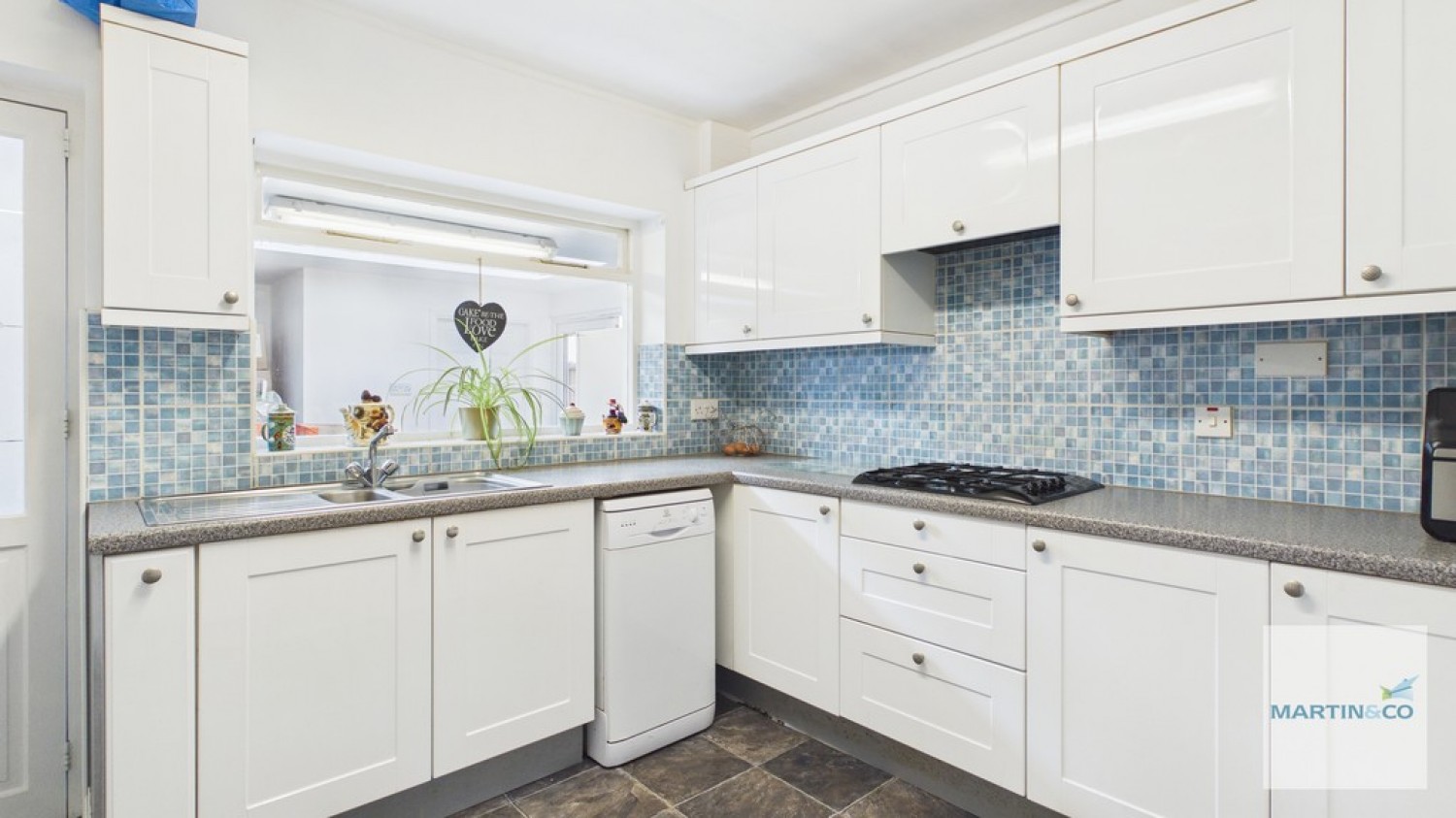 3 bedroom Bungalow for Sale Walmley, Sutton Coldfield, Birmingham