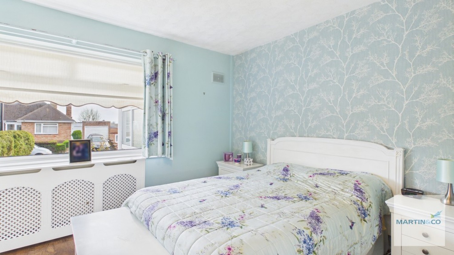 3 bedroom Bungalow for Sale Walmley, Sutton Coldfield, Birmingham