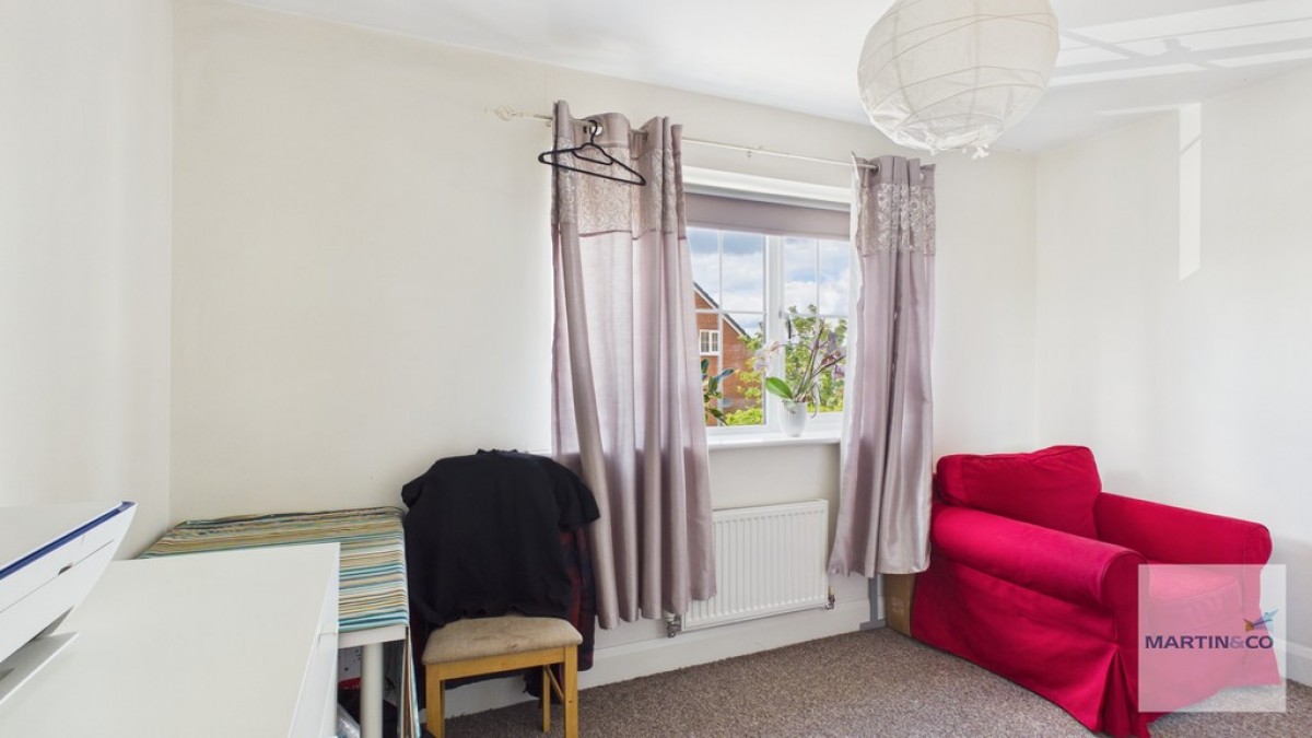 Equestrian Grove, Walsall