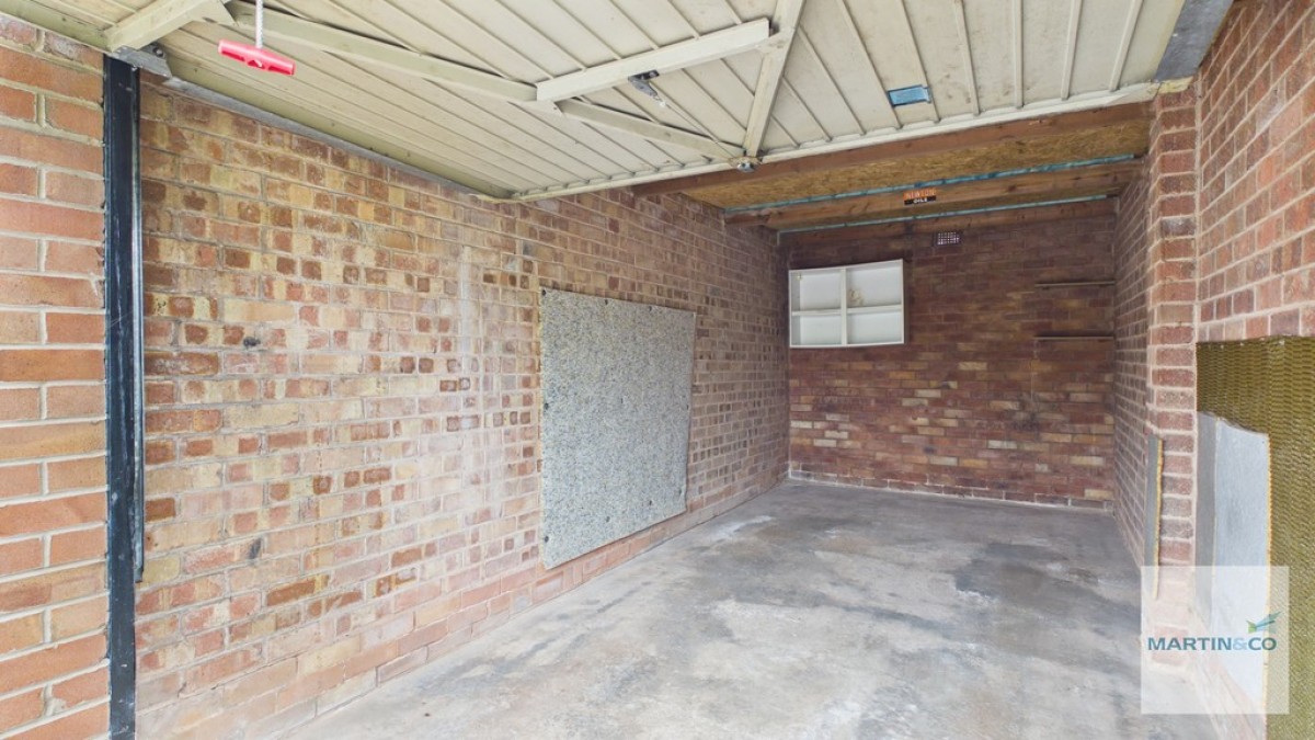 Garage, Chatsworth Avenue