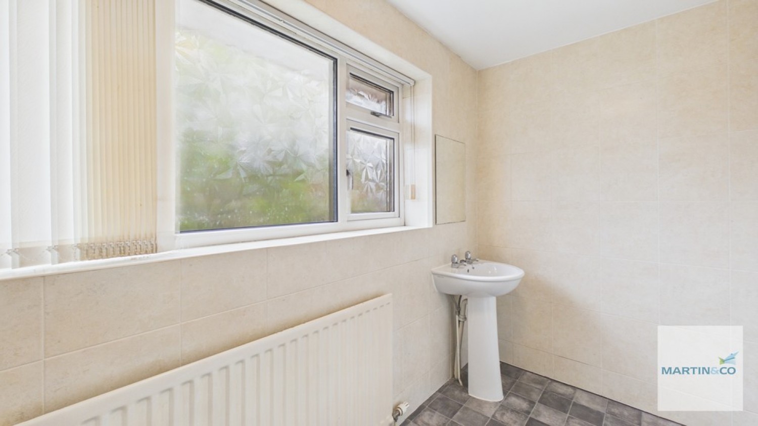 3 bedroom House for Sale Humber Grove, Smiths Wood