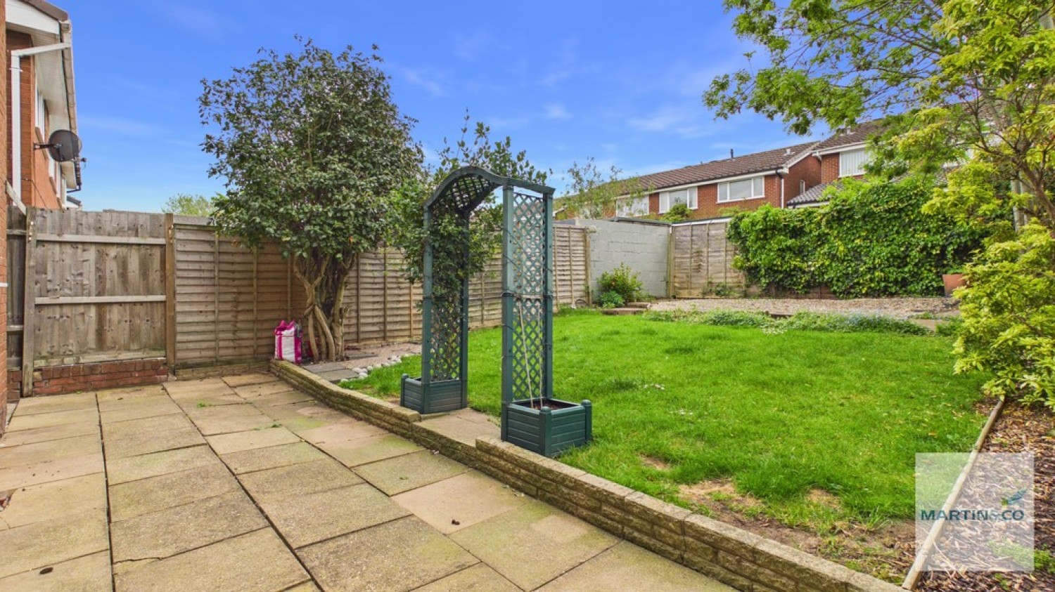 3 bedroom House for Sale Humber Grove, Smiths Wood
