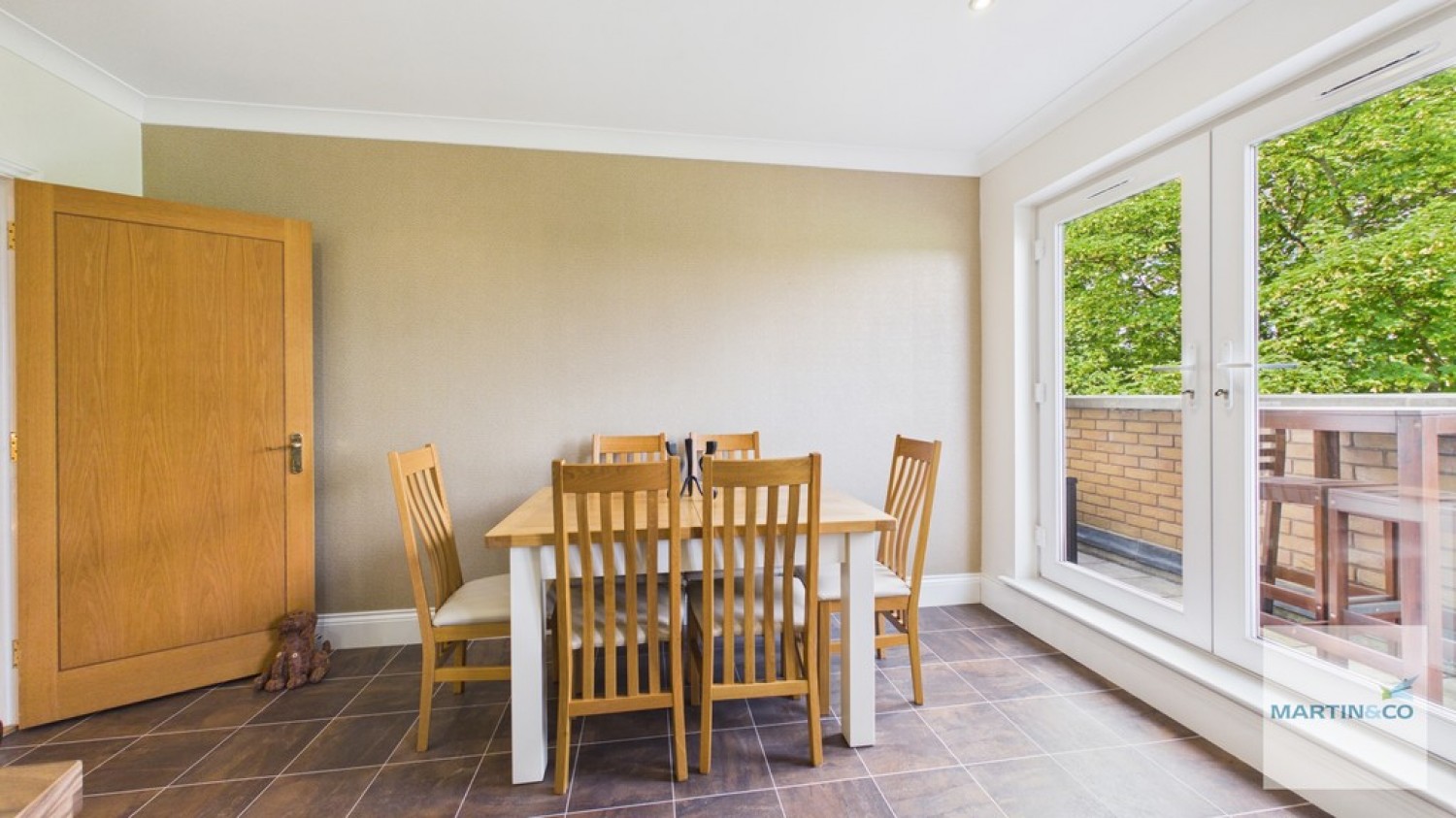 2 bedroom Flat for Sale Caversham Place, Sutton Coldfield