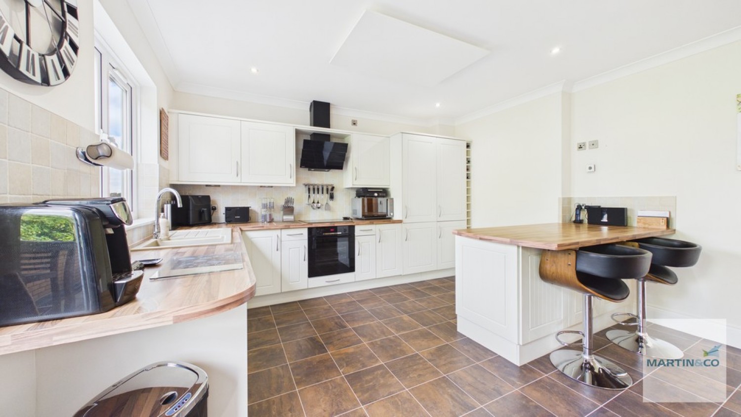 2 bedroom Flat for Sale Caversham Place, Sutton Coldfield