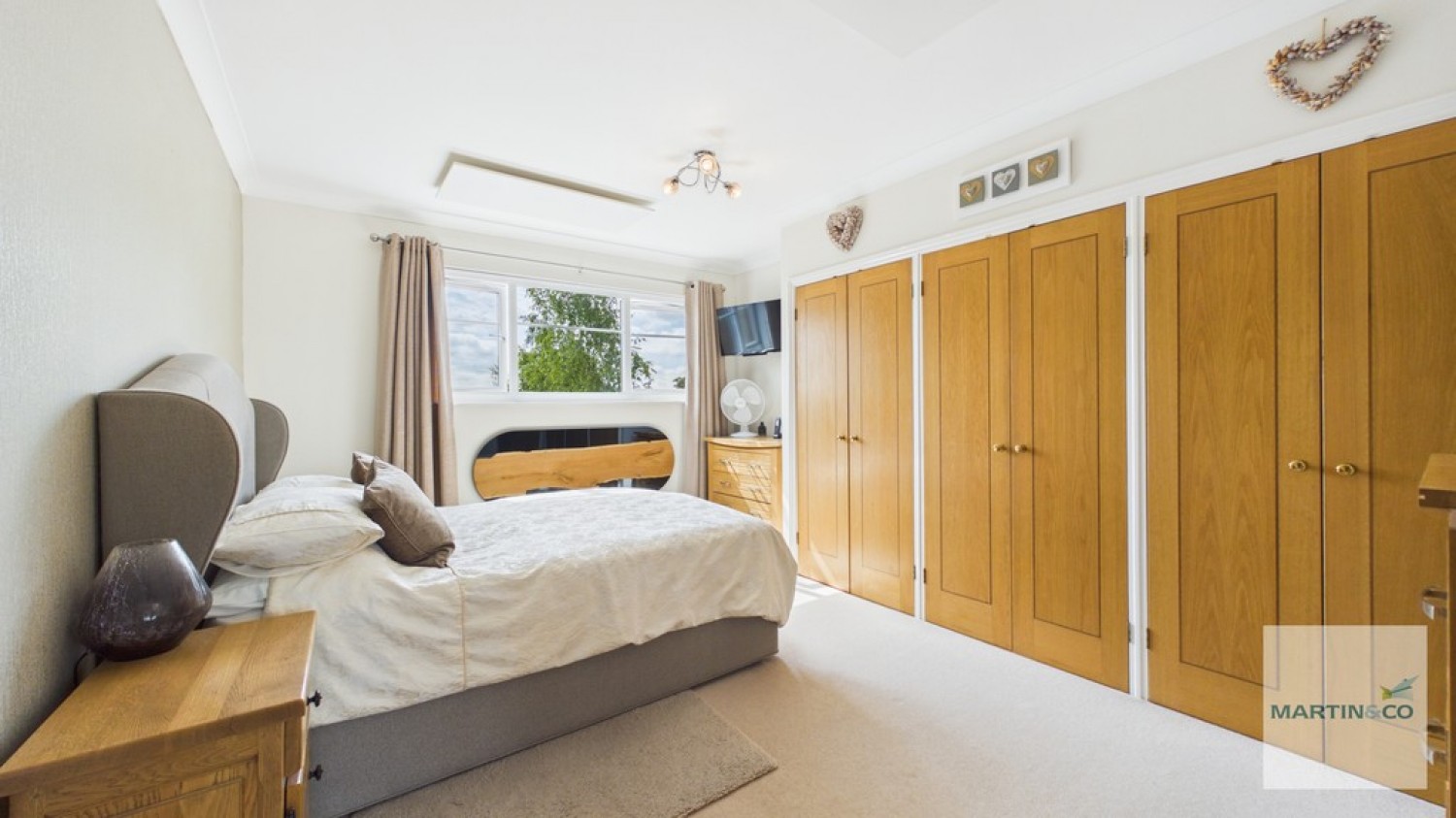 2 bedroom Flat for Sale Caversham Place, Sutton Coldfield