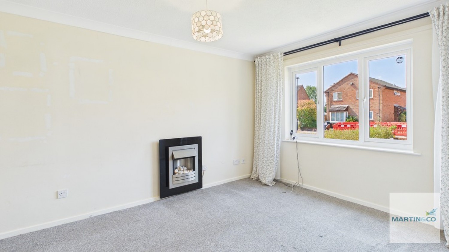 3 bedroom House for Sale Walmley, Birmingham
