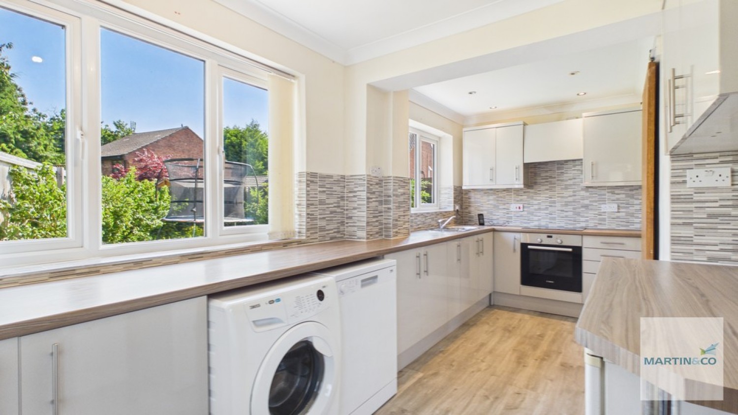 3 bedroom House for Sale Walmley, Birmingham