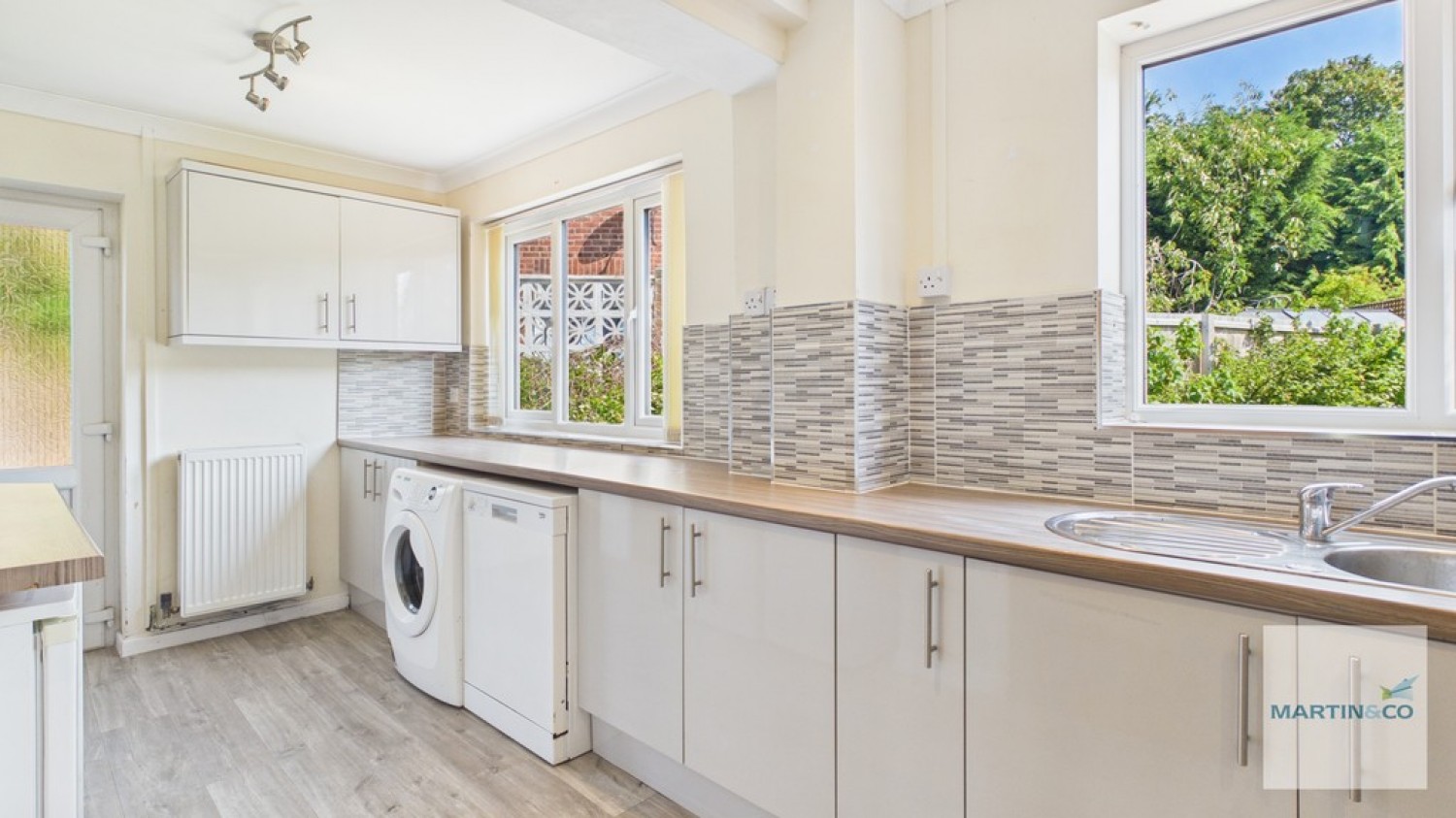 3 bedroom House for Sale Walmley, Birmingham