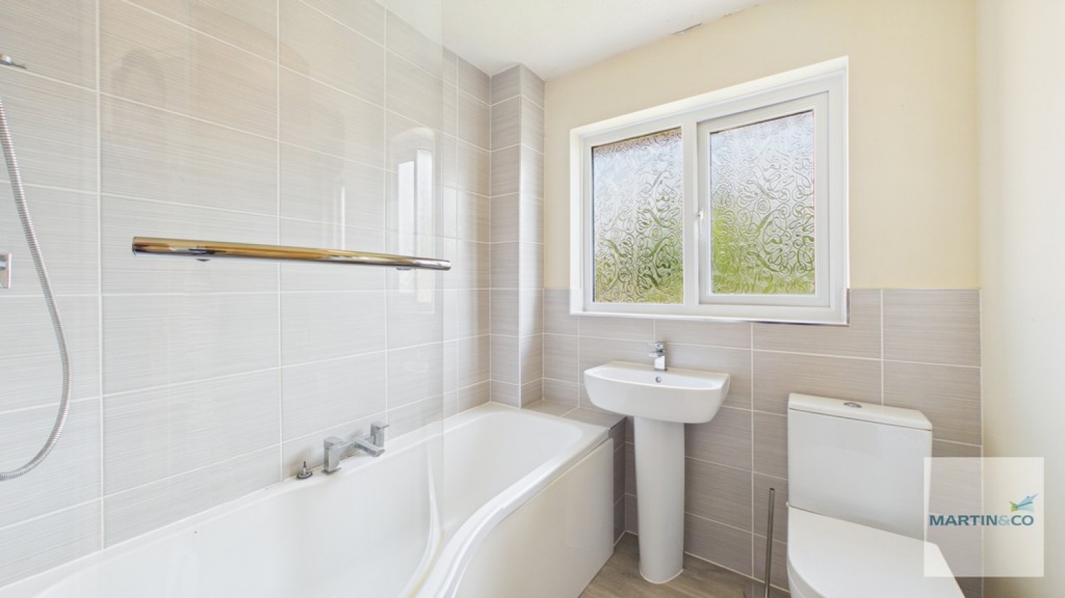 3 bedroom House for Sale Walmley, Birmingham
