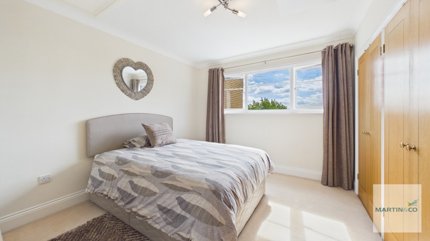 2 bedroom Flat for Letting Caversham Place, Sutton Coldfield