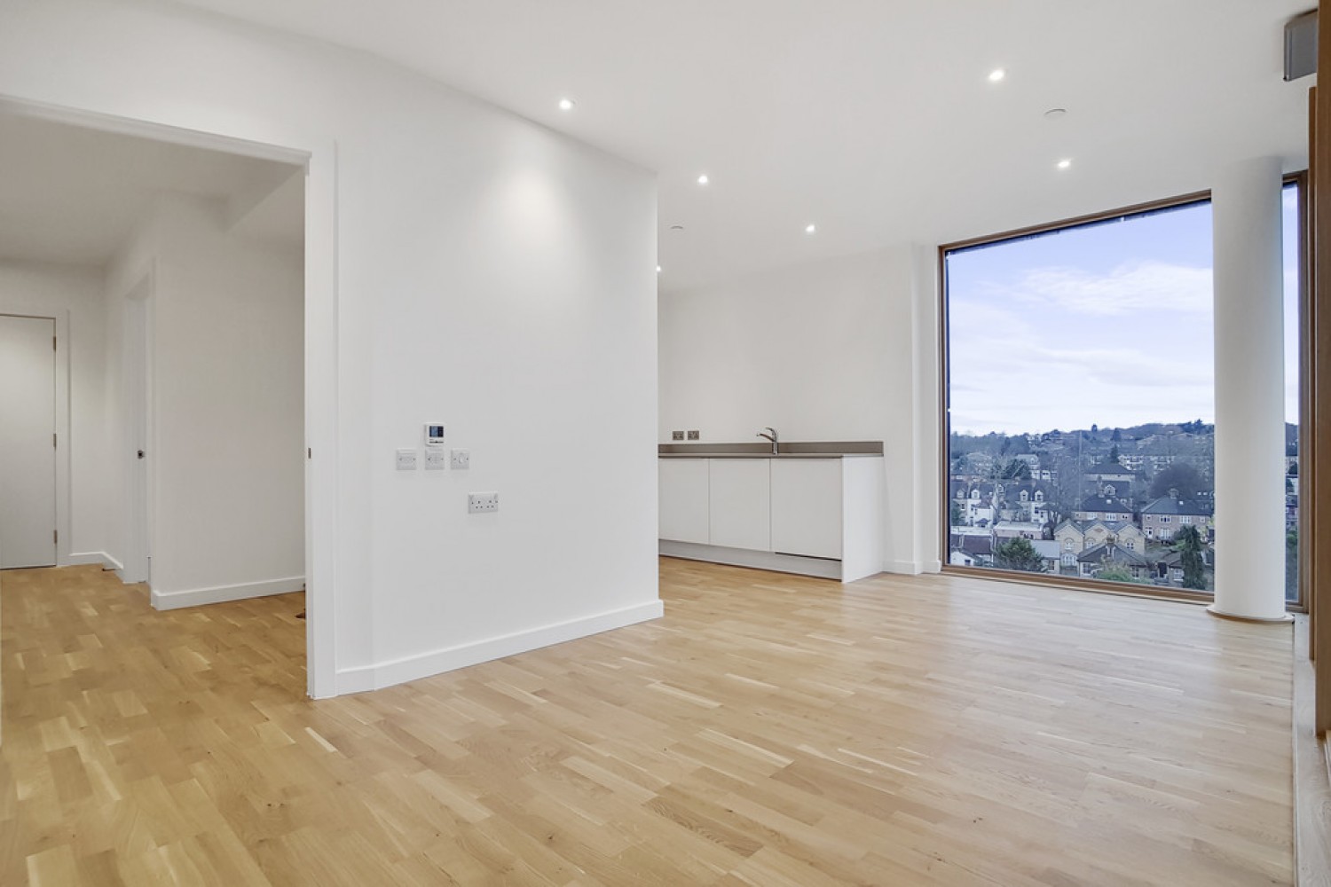 2 bedroom Flat for Letting St Marks Square Bromley South Central