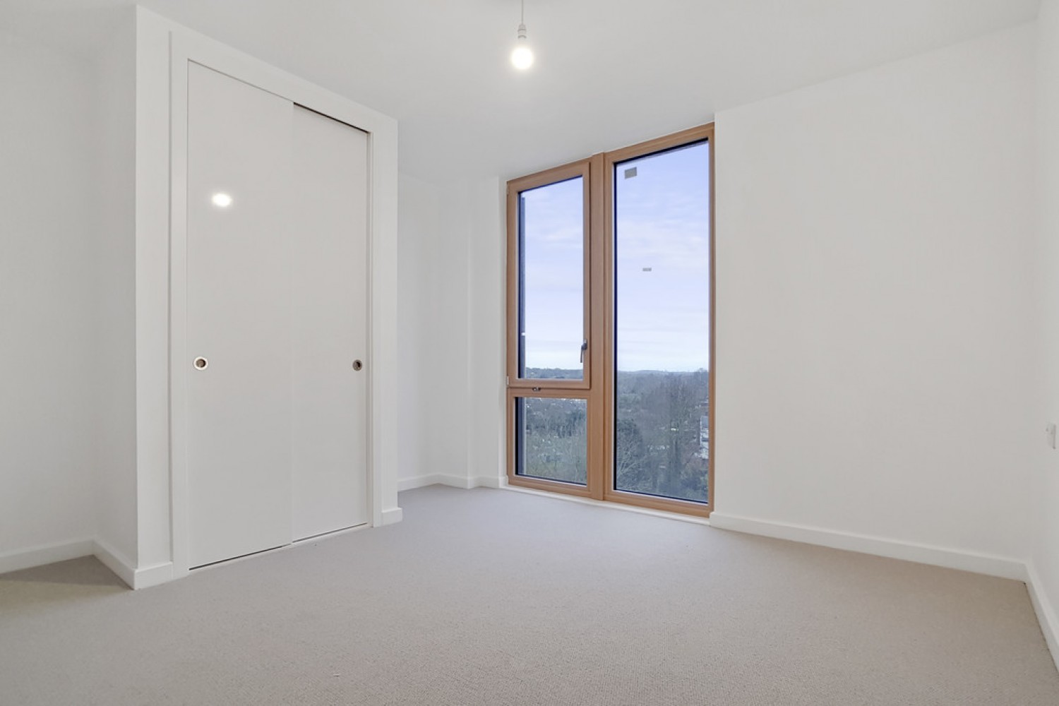 2 bedroom Flat for Letting St Marks Square Bromley South Central