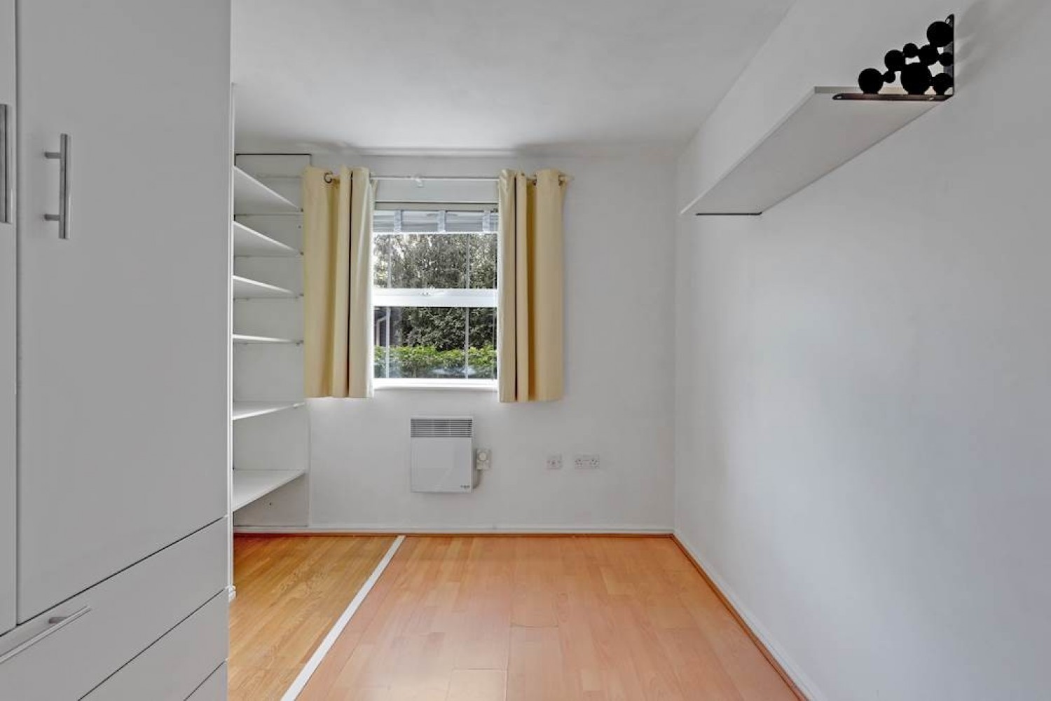 3 bedroom Flat for Letting Beckenham, Kent, .