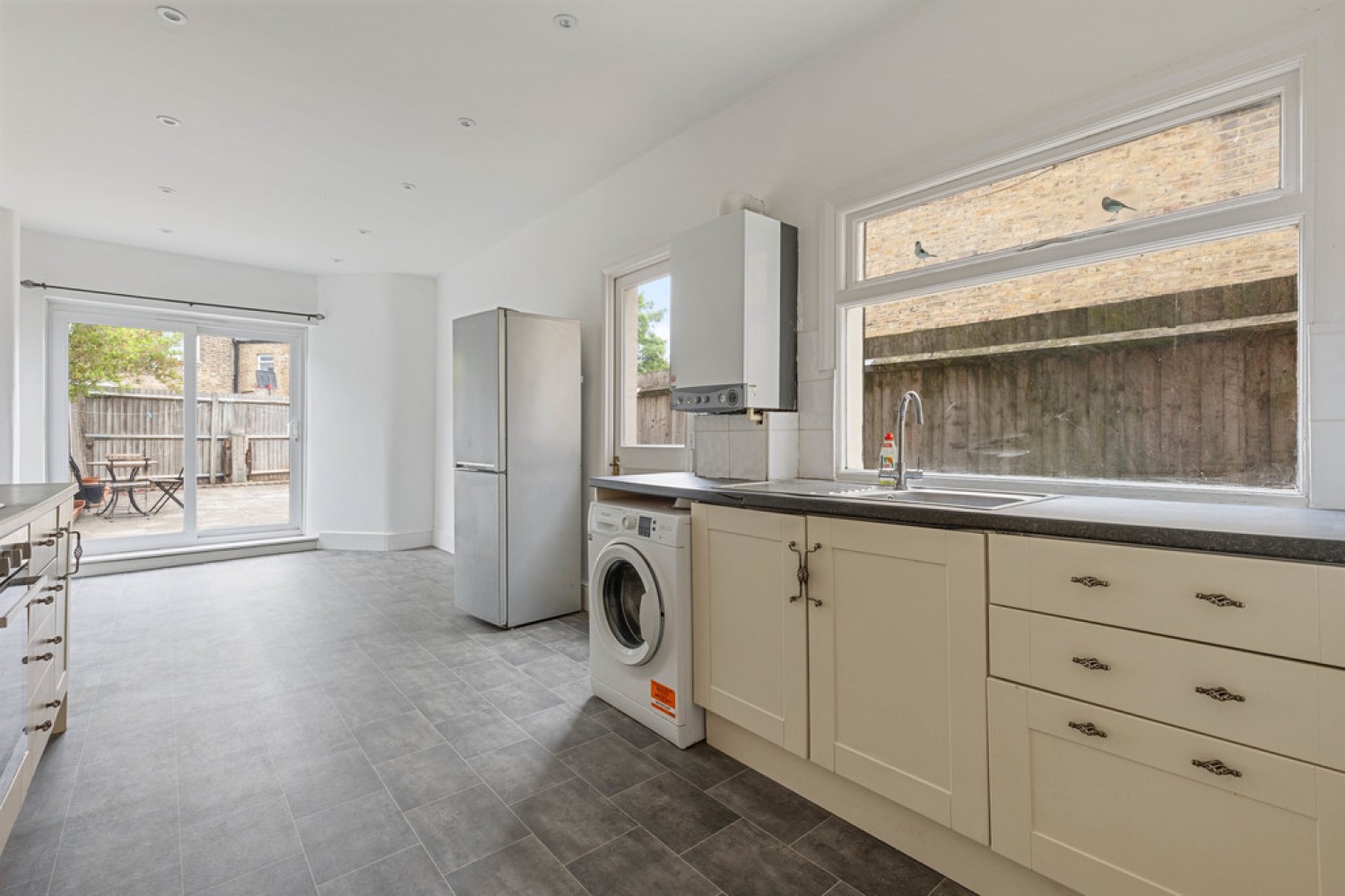 3 bedroom House for Sale Catford, Lewisham, London