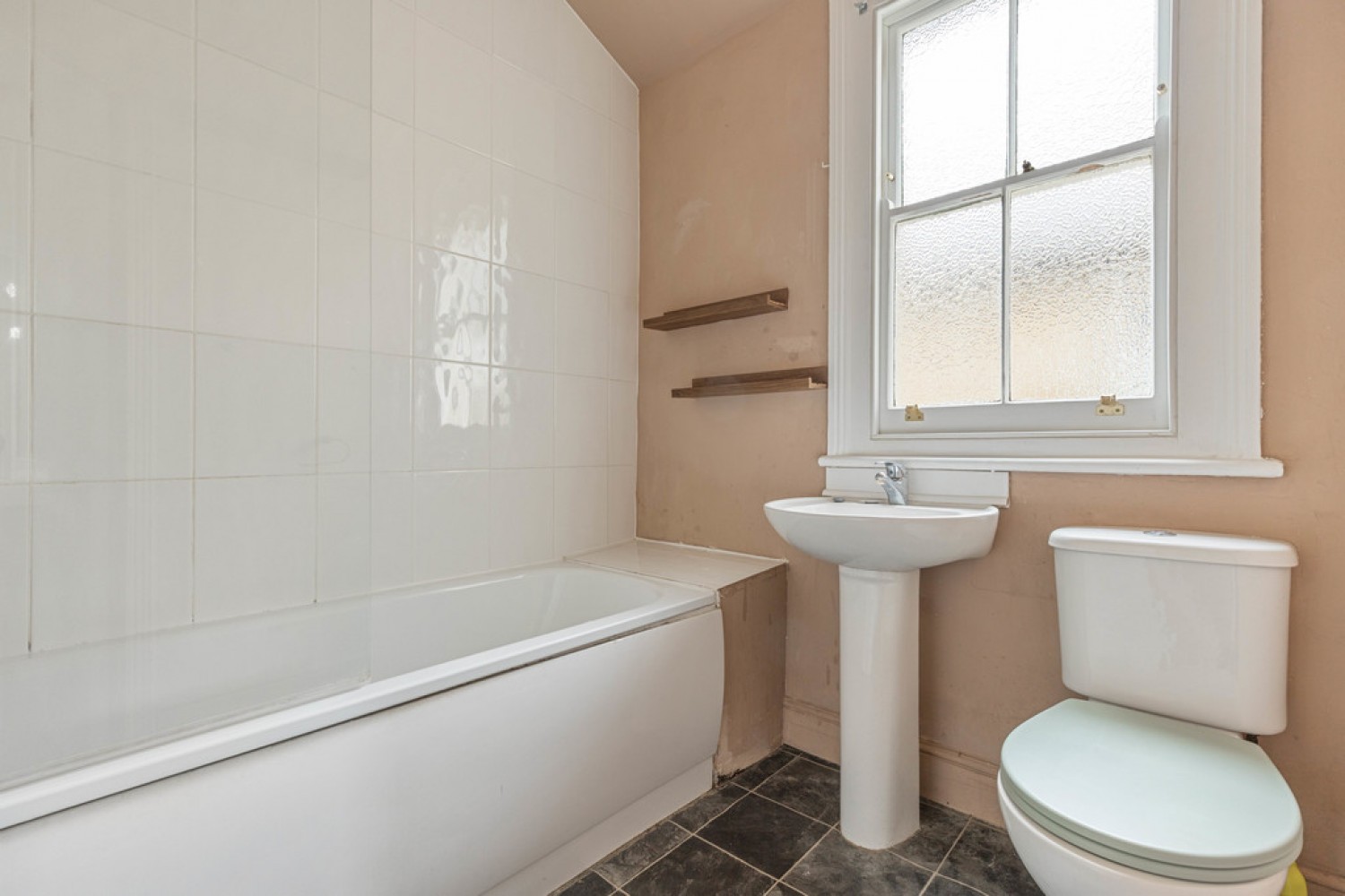 3 bedroom House for Sale Catford, Lewisham, London