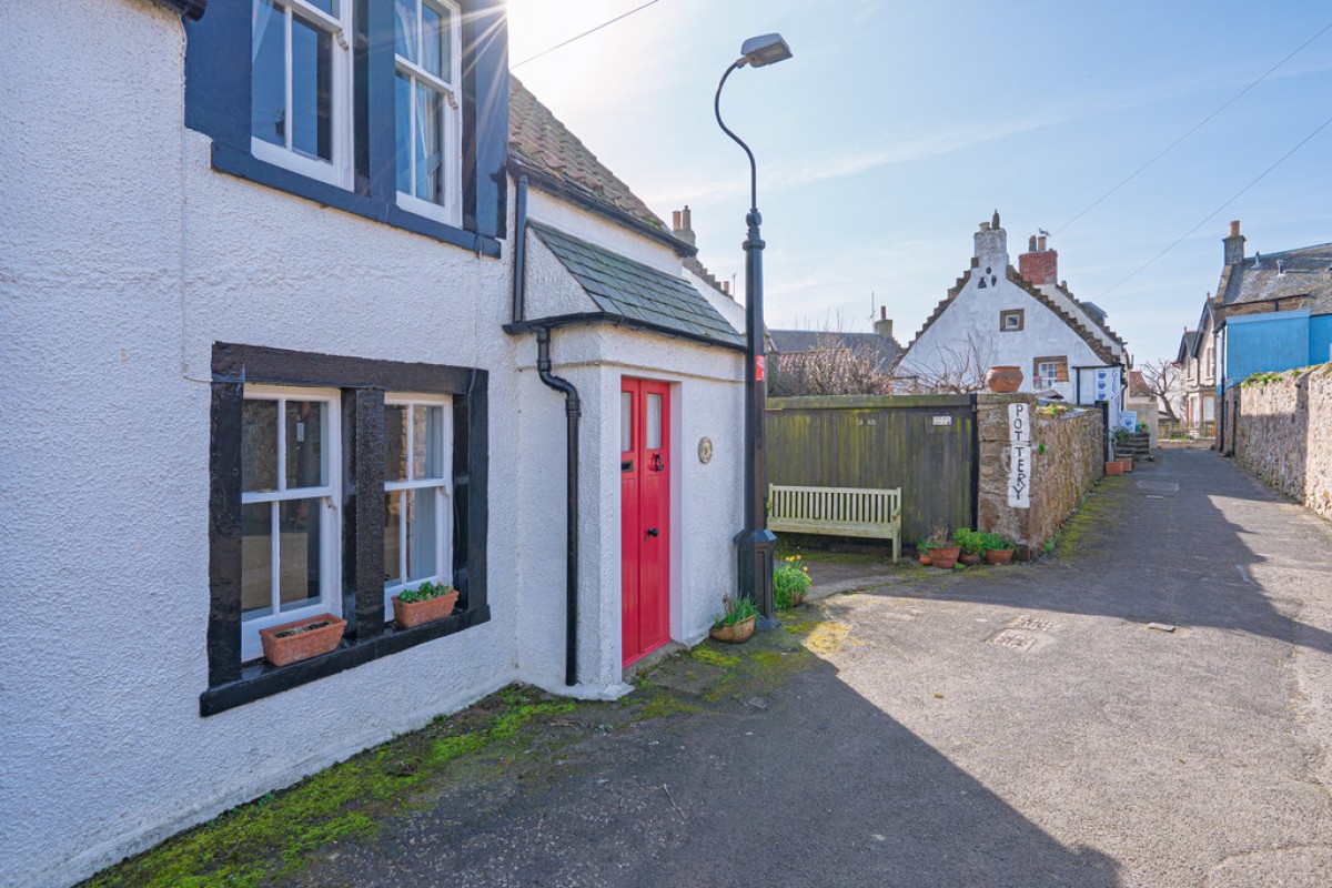 High Street North, Crail