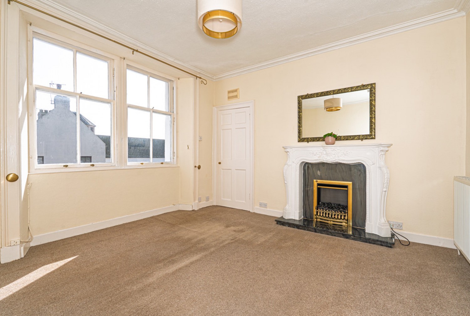 4 bedroom Flat for Sale High Street North, Crail