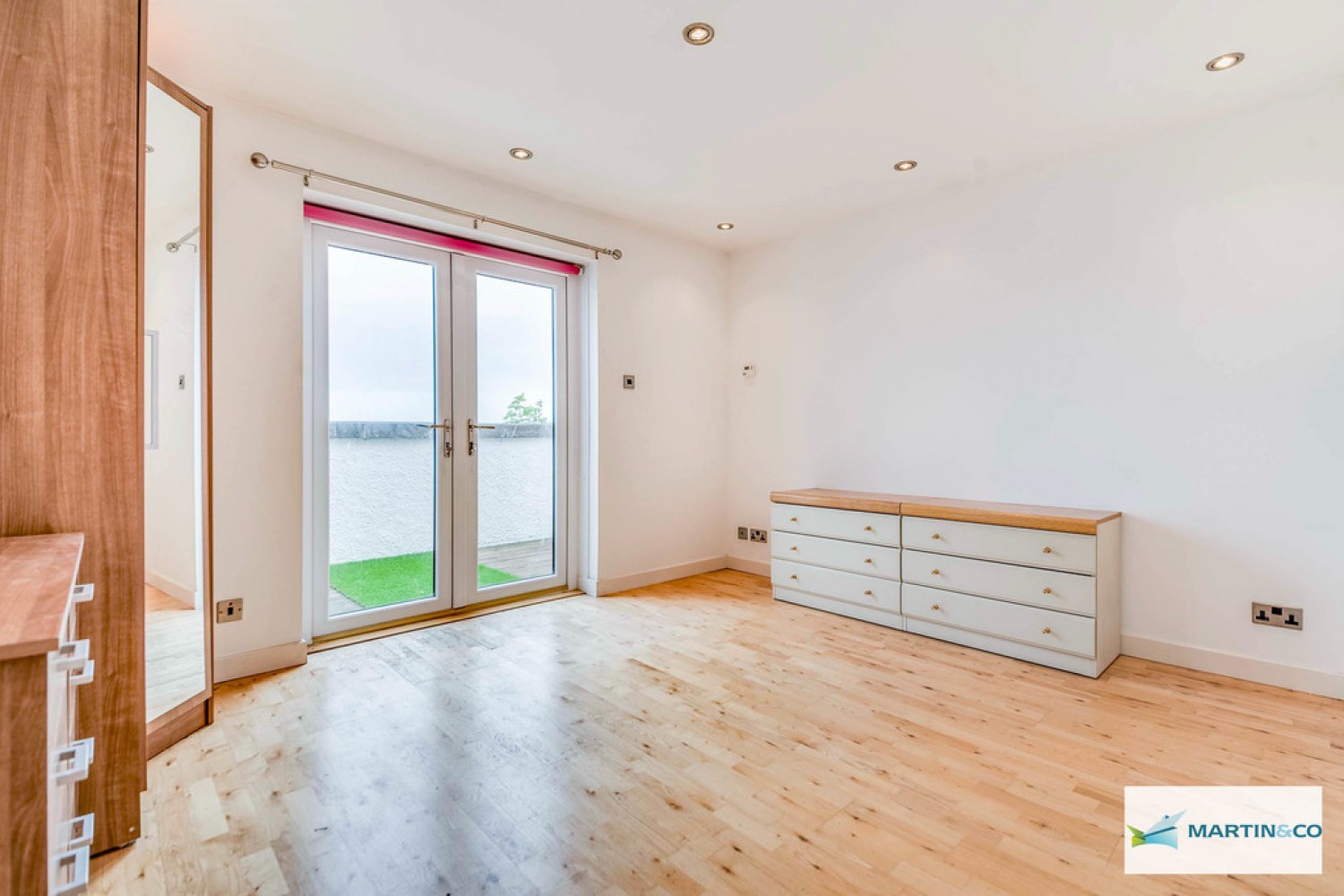 Seagate, Arbroath