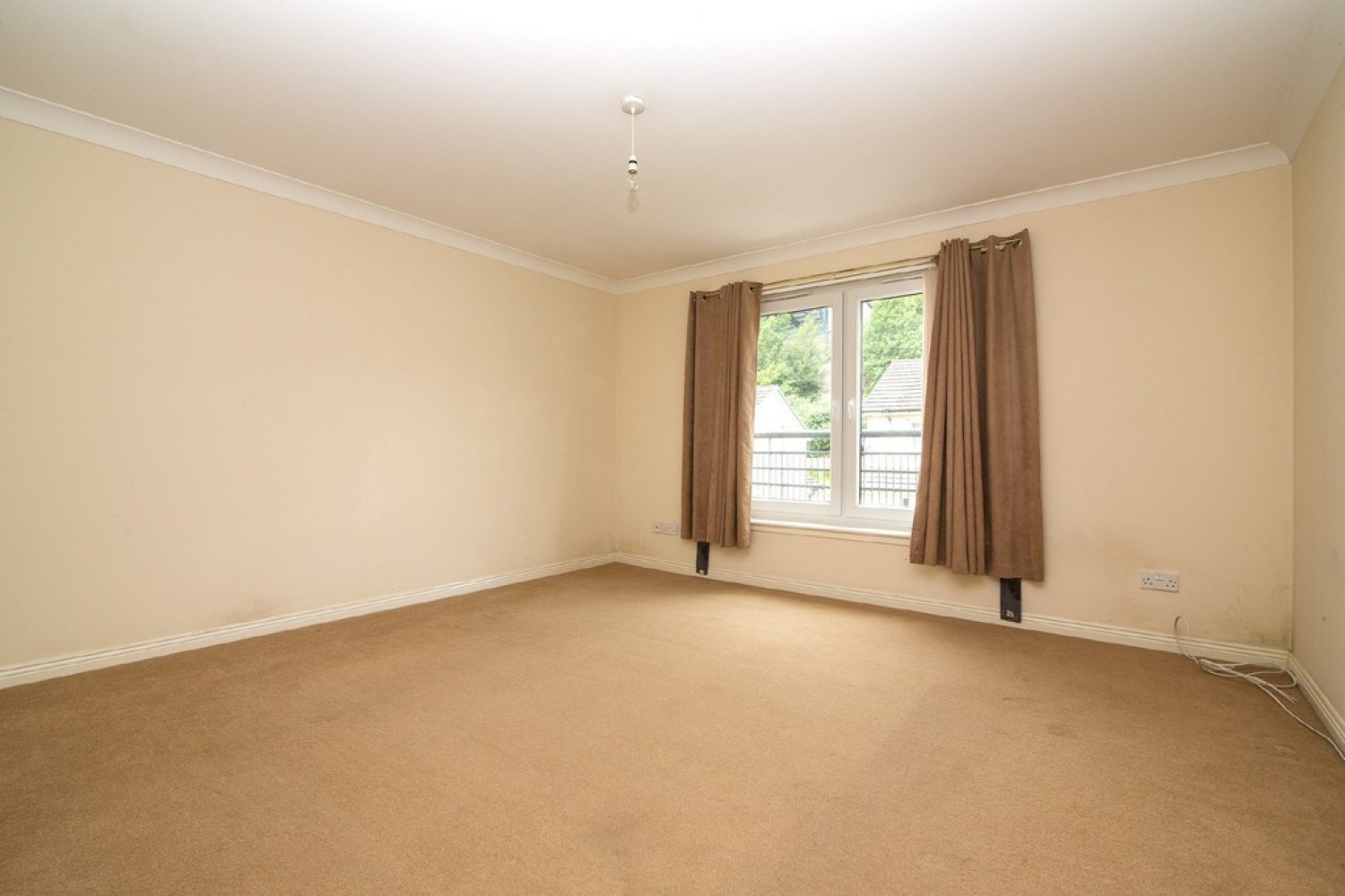 2 bedroom Flat for Sale Mill Street, Kirkcaldy