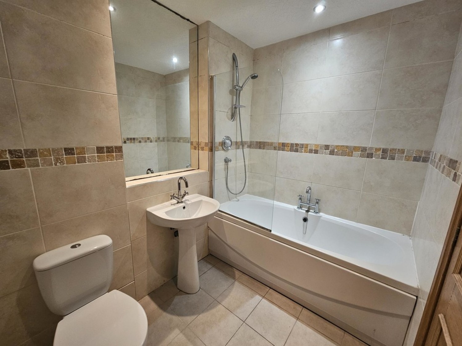 2 bedroom Flat for Letting Canon Byrne Glebe, Kirkcaldy