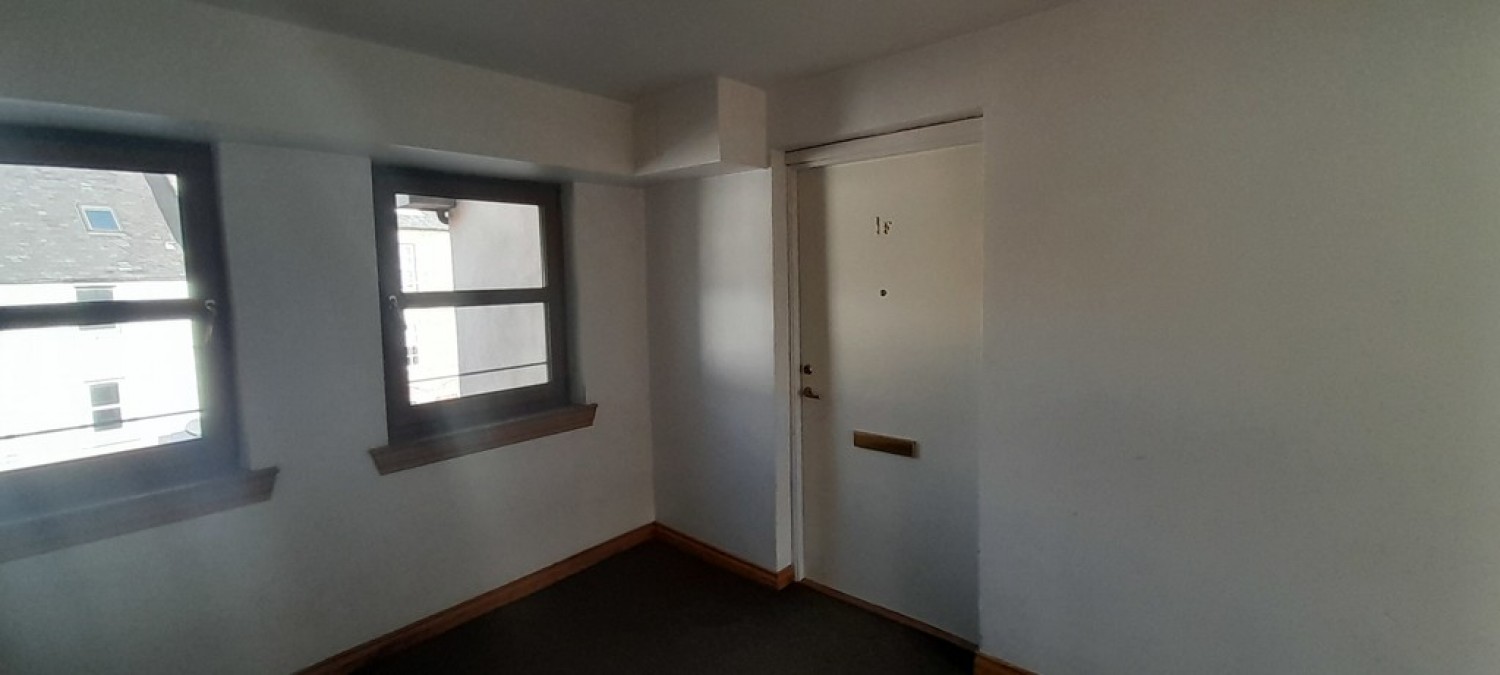 2 bedroom Flat for Letting Lord Gambier Wharf, KIRKCALDY