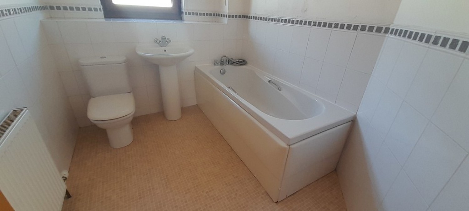 2 bedroom Flat for Letting Lord Gambier Wharf, KIRKCALDY