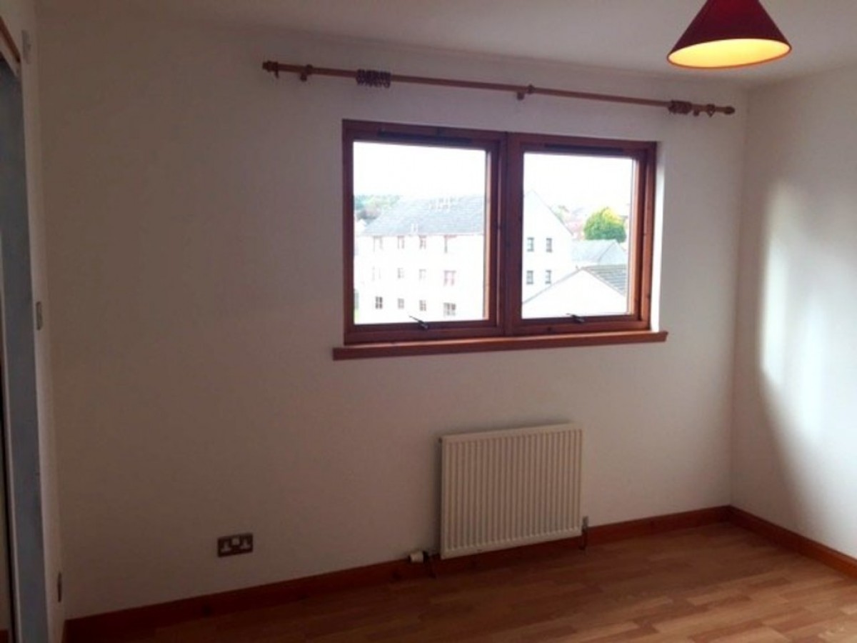 28 Cupar Mills, Cupar