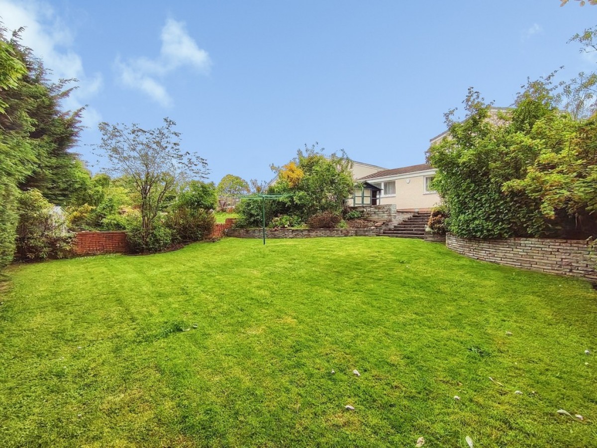 Bennochy Avenue, Kirkcaldy