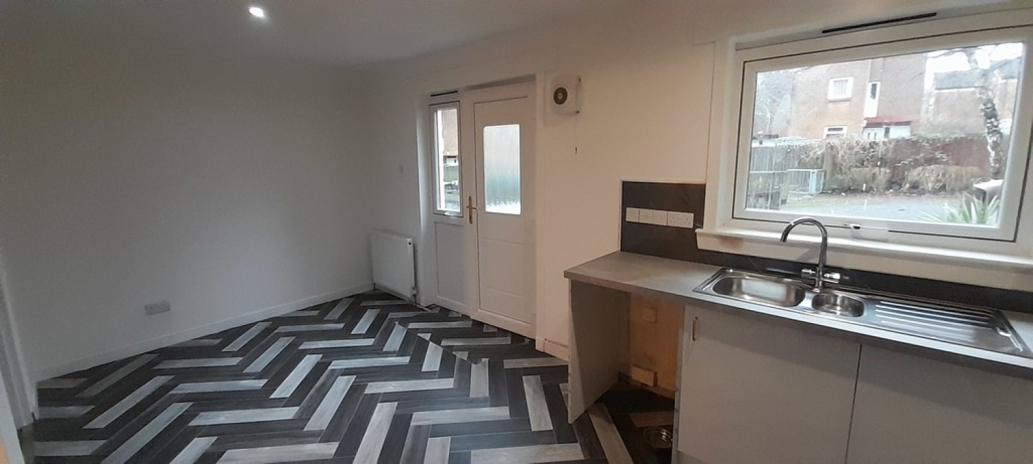 2 bedroom House in Tern Path, Glenrothes