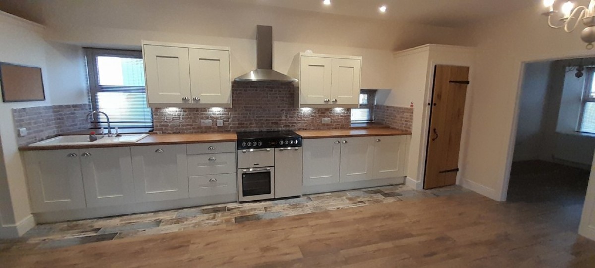 East Stable Cottage, Lathockar