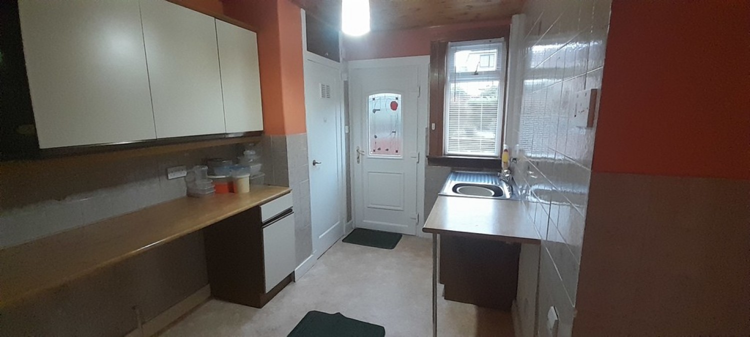 3 bedroom Flat in Wilson Avenue, Kirkcaldy