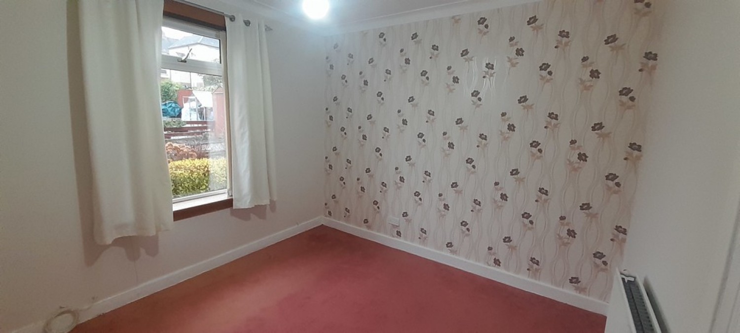 3 bedroom Flat in Wilson Avenue, Kirkcaldy