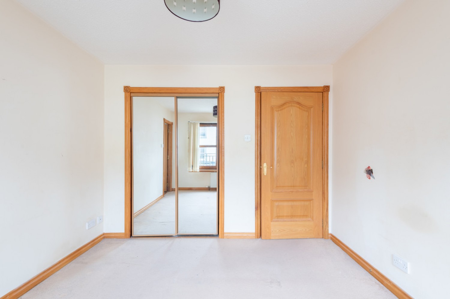 2 bedroom Flat for Sale Lord Gambier Wharf, Kirkcaldy
