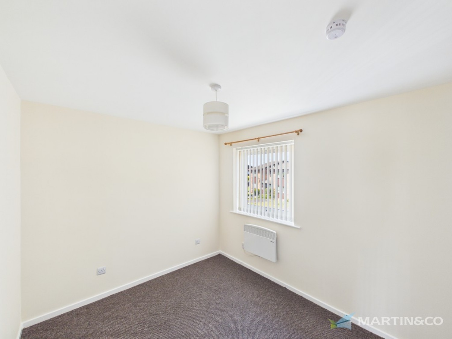 1 bedroom Flat for Letting Calder Close, Lytham St Annes, Lancashire