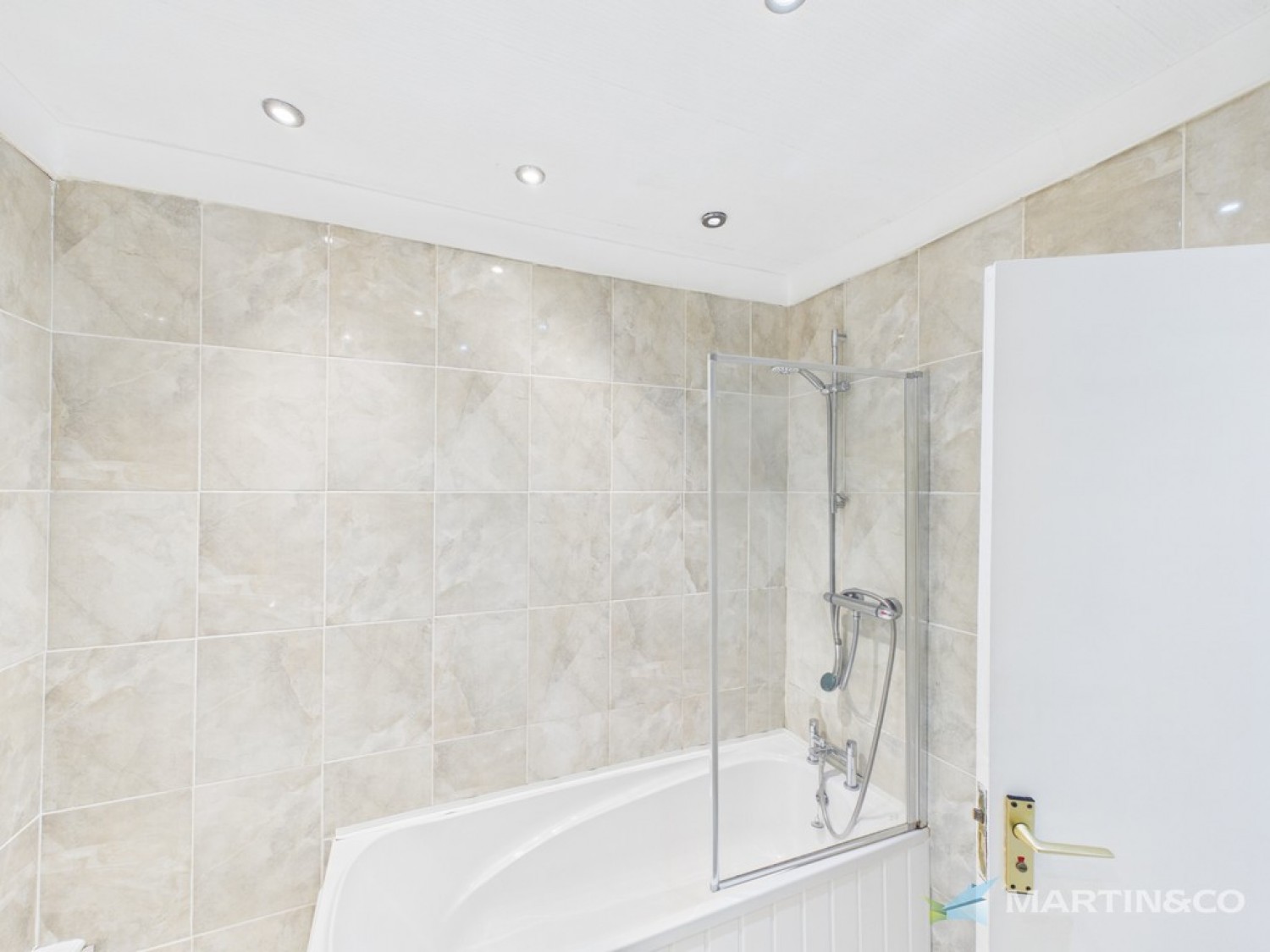 2 bedroom Flat for Letting Queens Terrace, Fleetwood, Lancashire