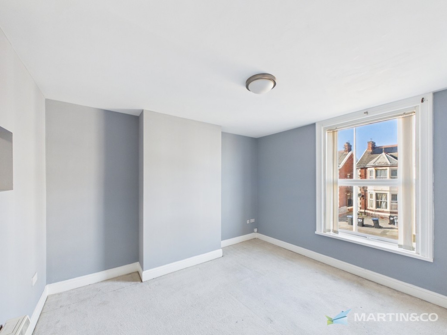 2 bedroom Flat for Letting Burlington Road, Blackpool, Lancashire