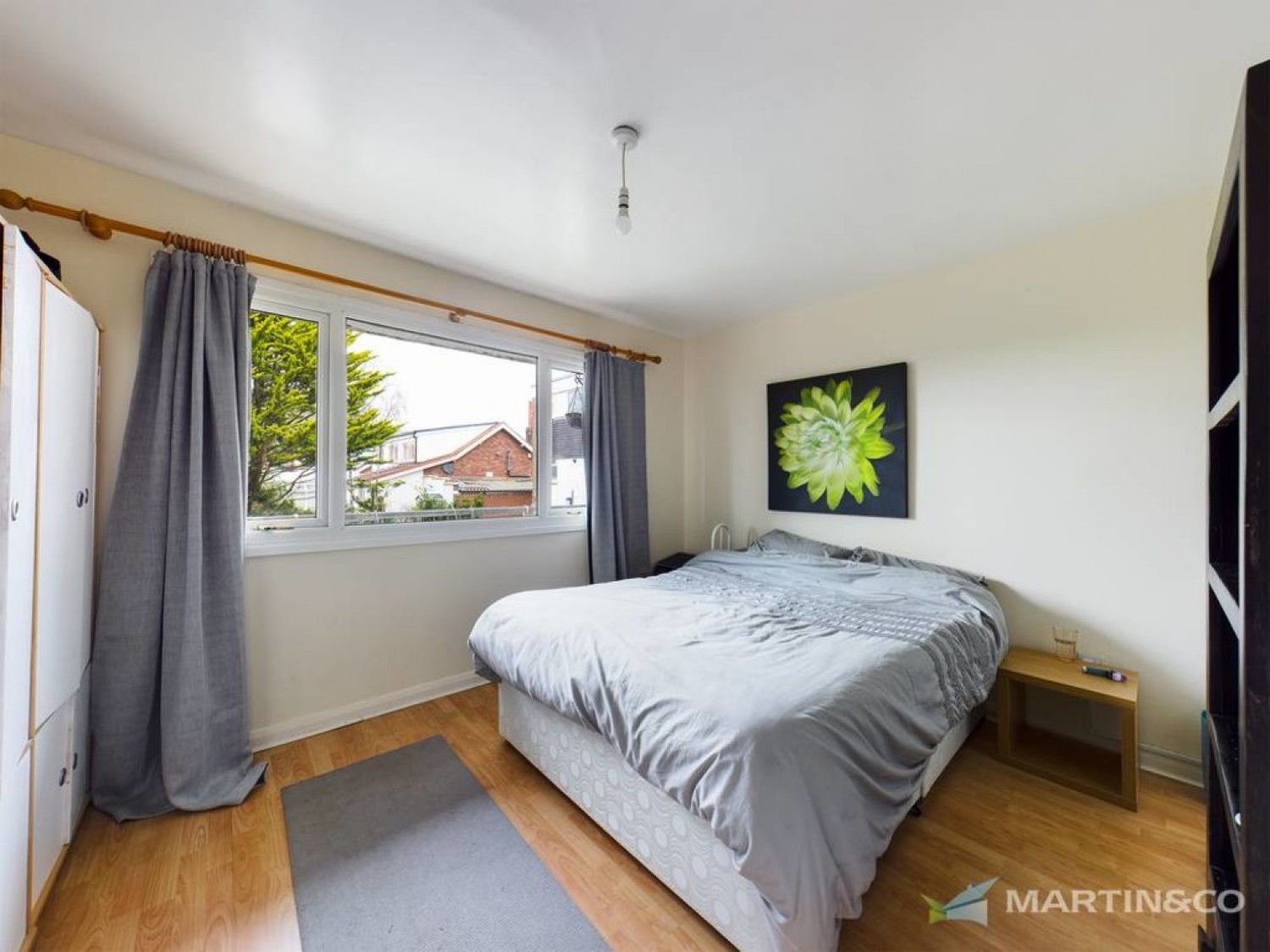 2 bedroom Flat in 15 Bridge Court