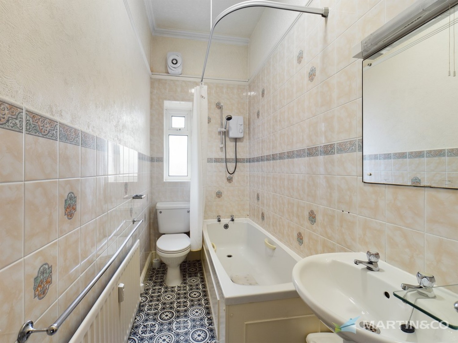 2 bedroom Flat for Letting 383 Clifton Drive North