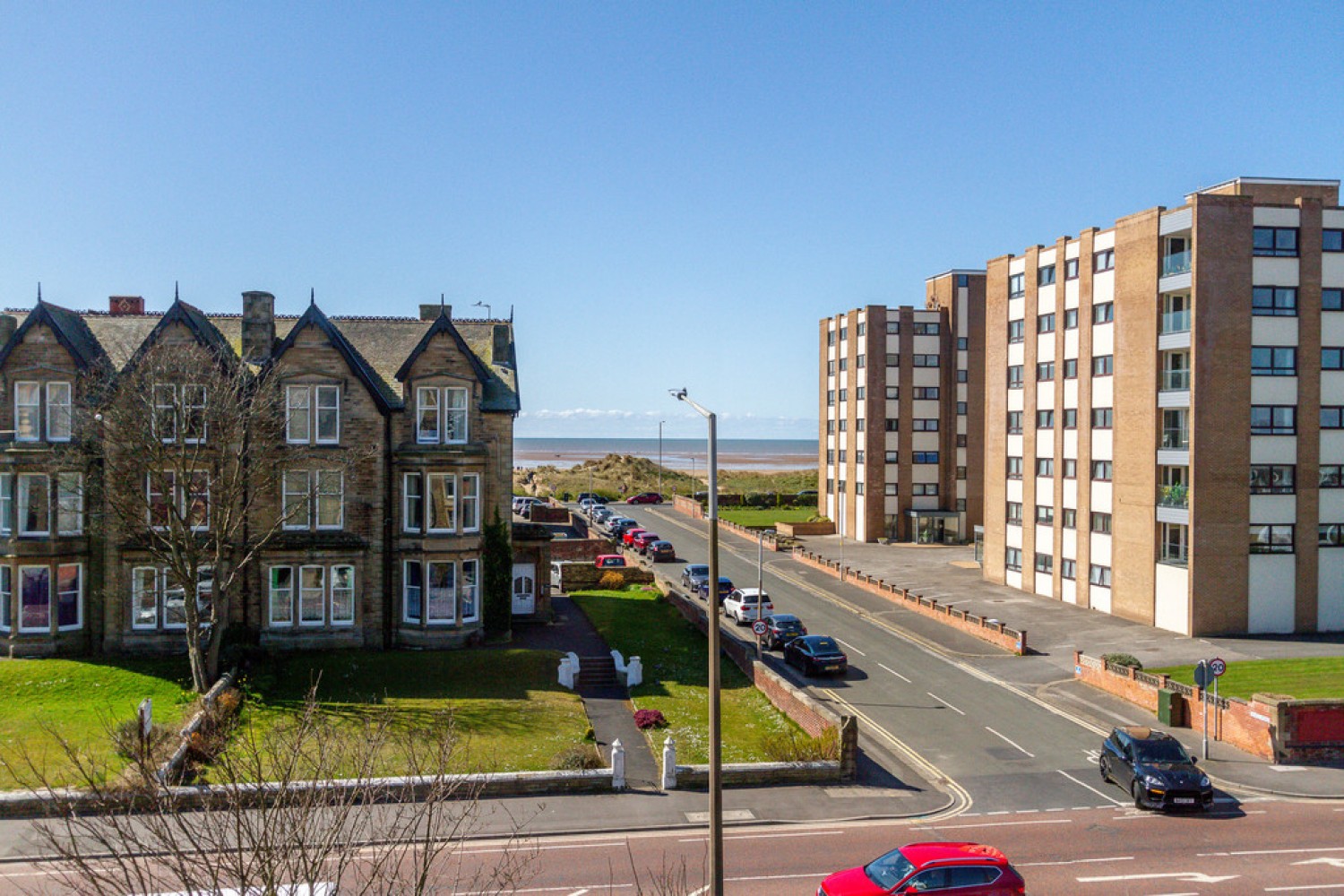 2 bedroom Flat for Letting 383 Clifton Drive North