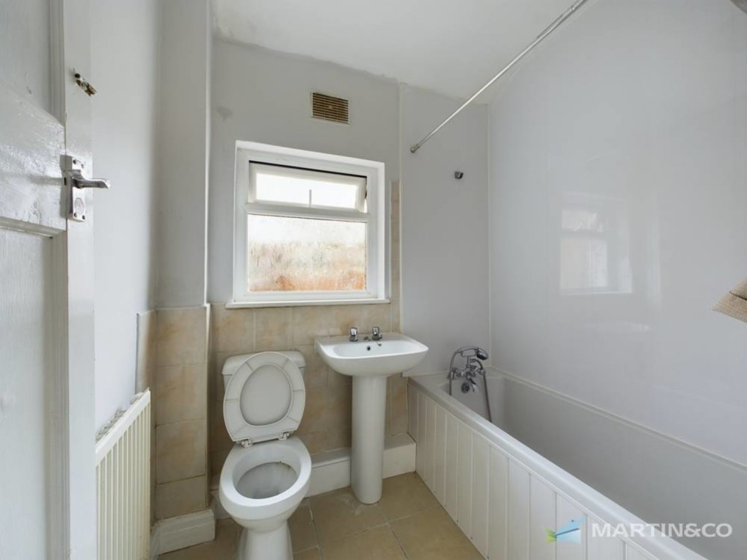 2 bedroom House for Letting Crossland Road, Blackpool, Lancashire