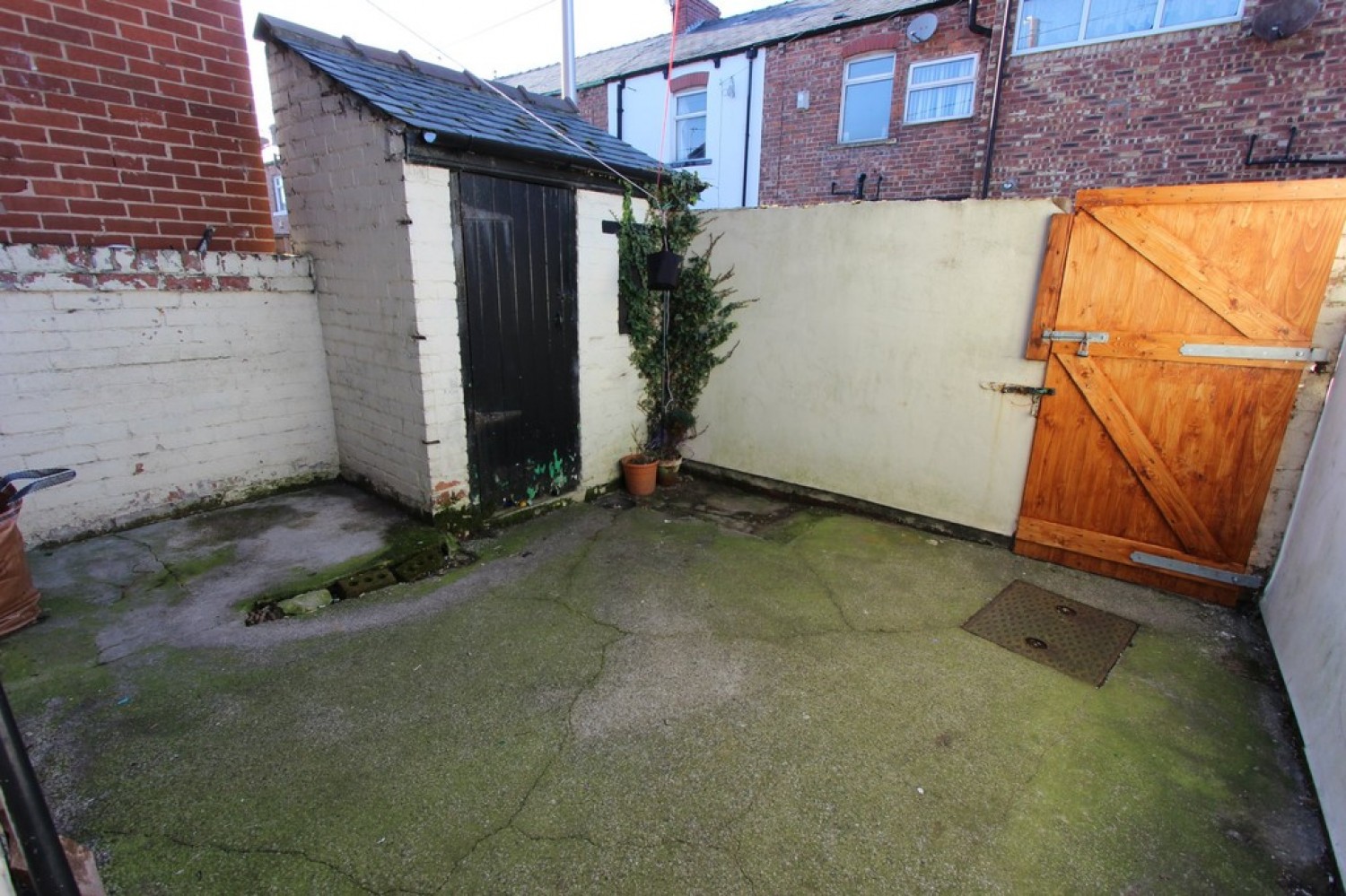 2 bedroom House for Letting Crossland Road, Blackpool, Lancashire