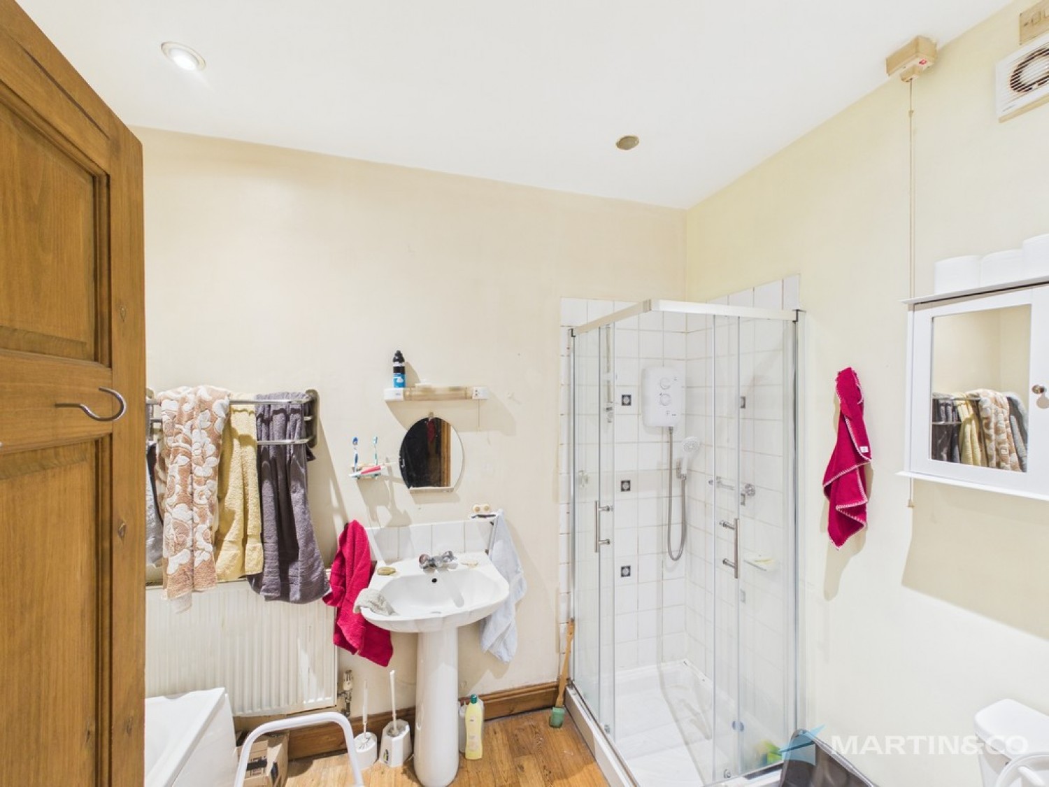 2 bedroom Flat for Sale Carshalton Road