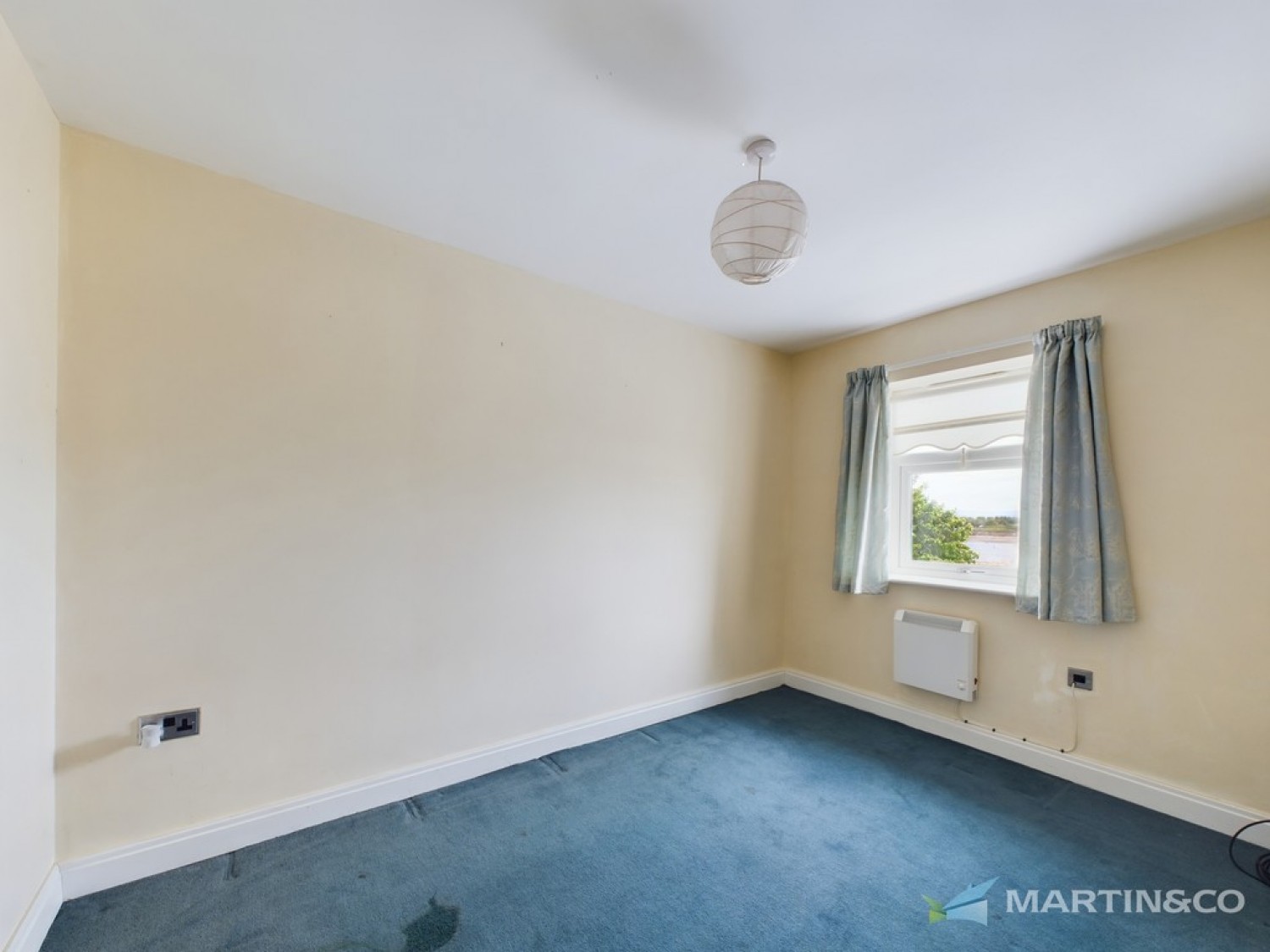 2 bedroom Flat for Letting Dock Street, Fleetwood, Lancashire