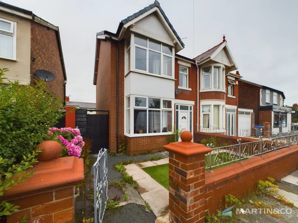 Marsden Road , South Shore